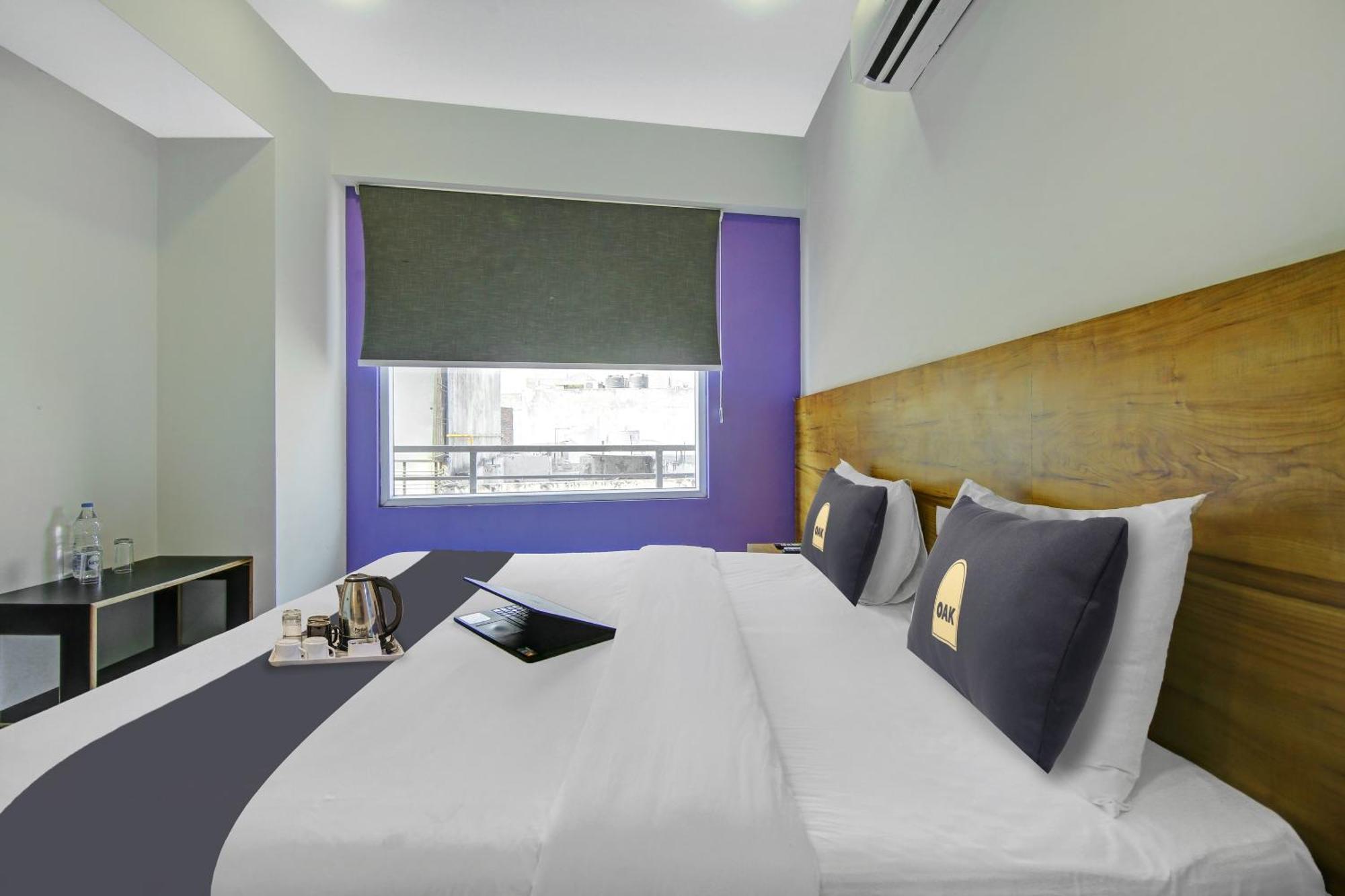 Super Townhouse Geetanjali Inn Gurgaon Zewnętrze zdjęcie